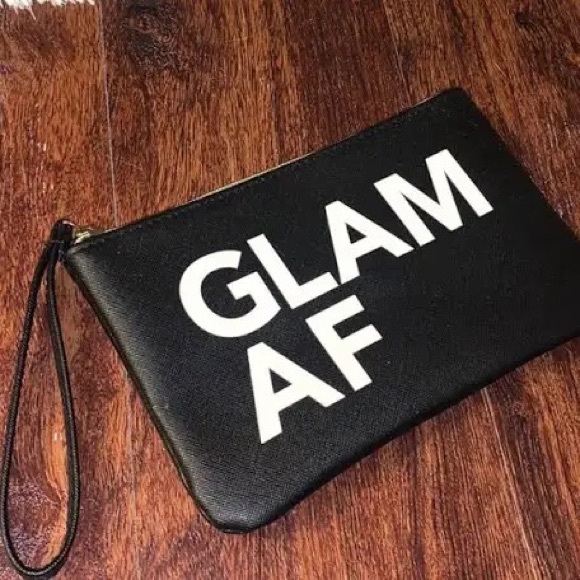 Crimes Of Beauty wristlet/cosmetic case - Picture 1 of 6